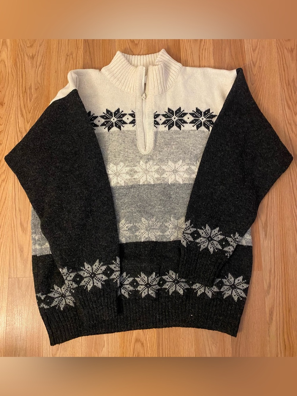 Vintage Estonian Men’s 100 percent Villa/Wool Snowflake Sweater